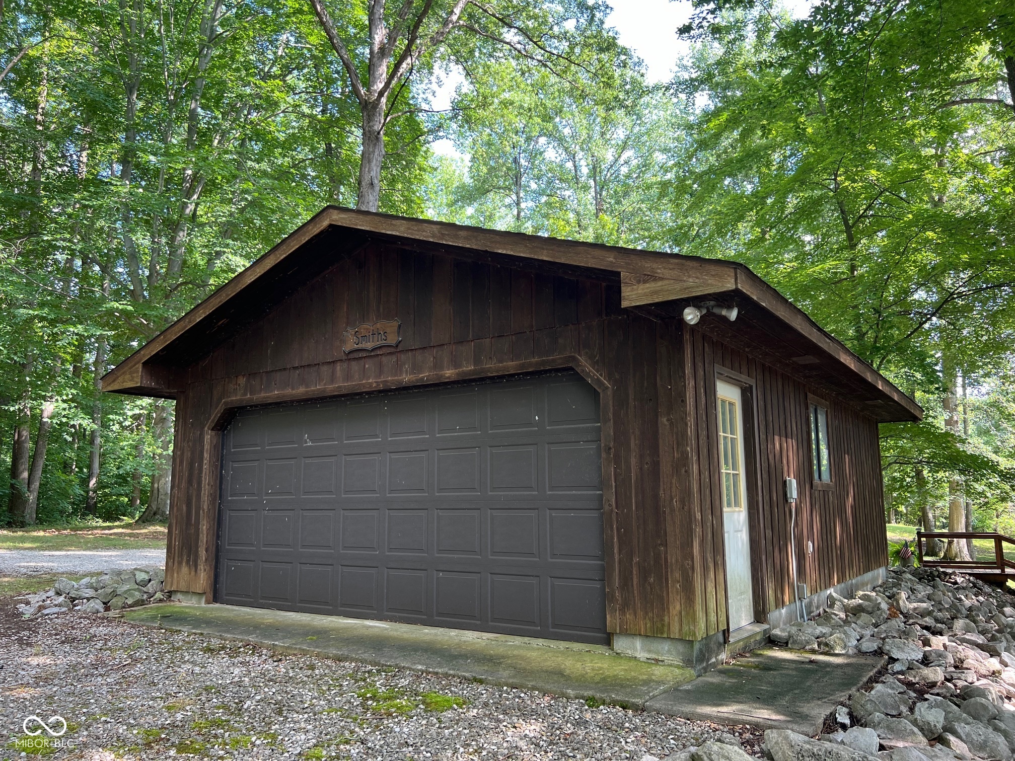 9669 Dogwood Road