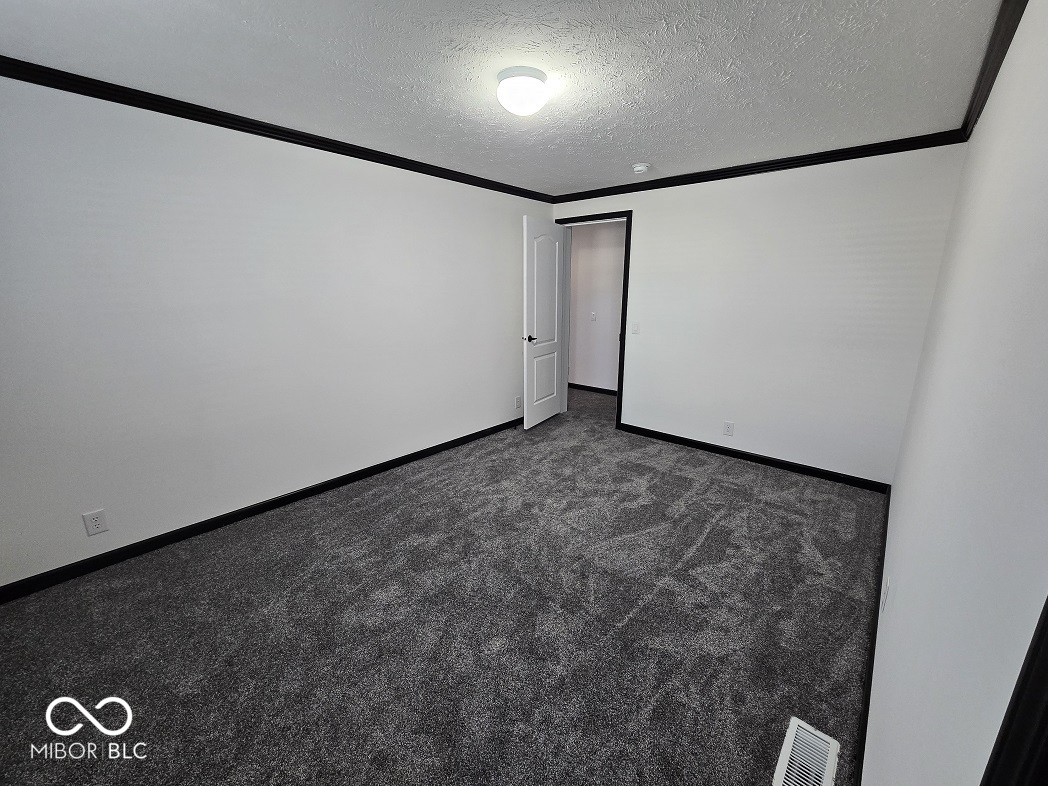 3032 Van Bibber Lake