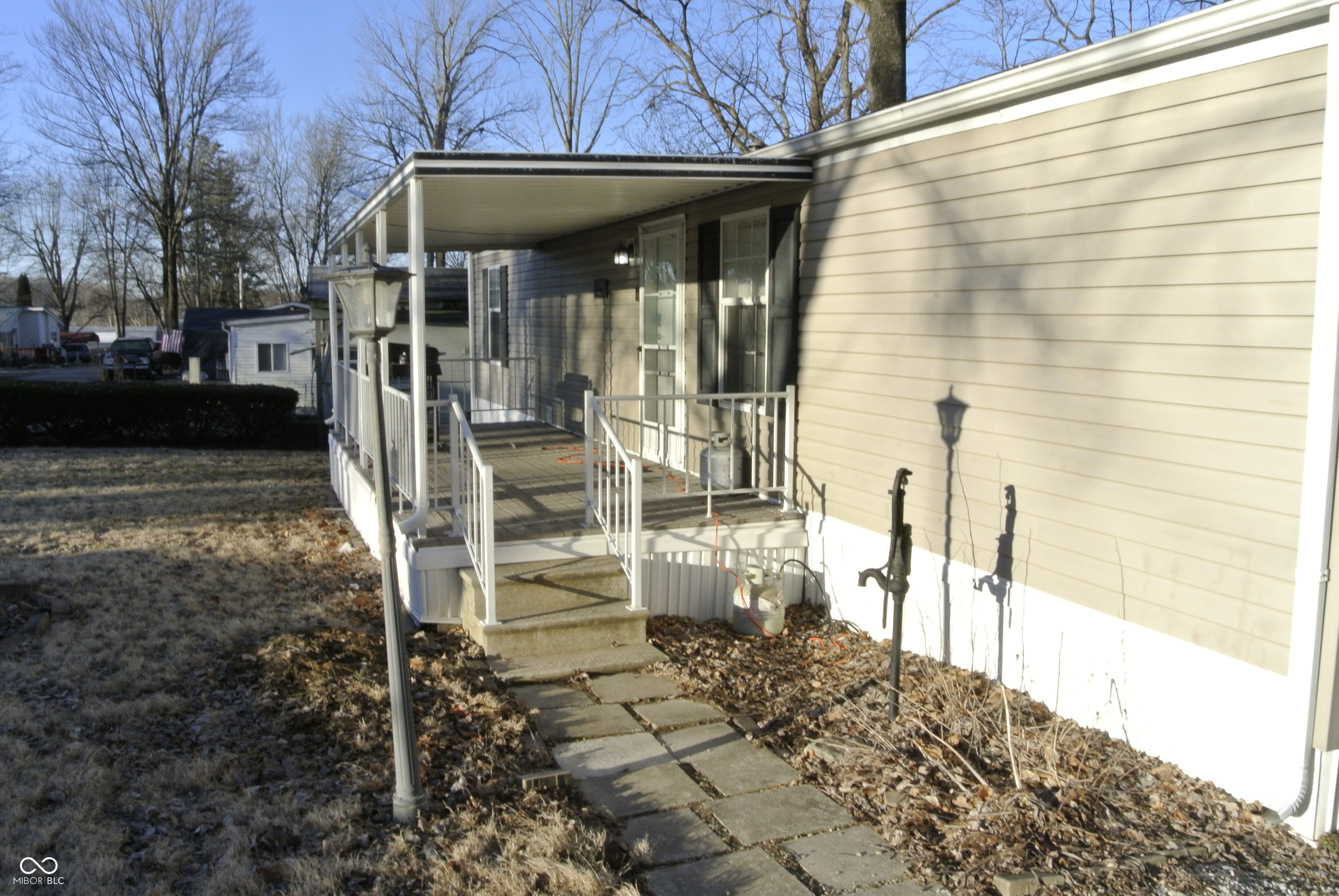 5075 Van Bibber Lake