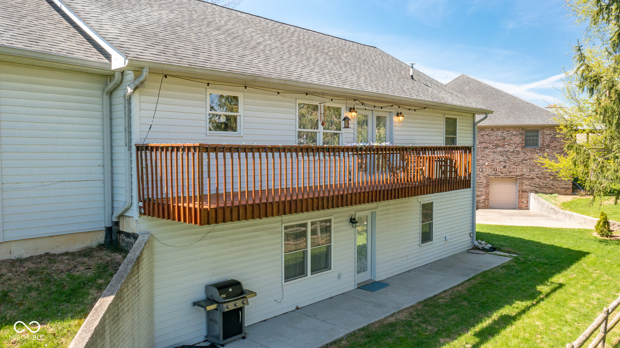 941 Deer Field Court