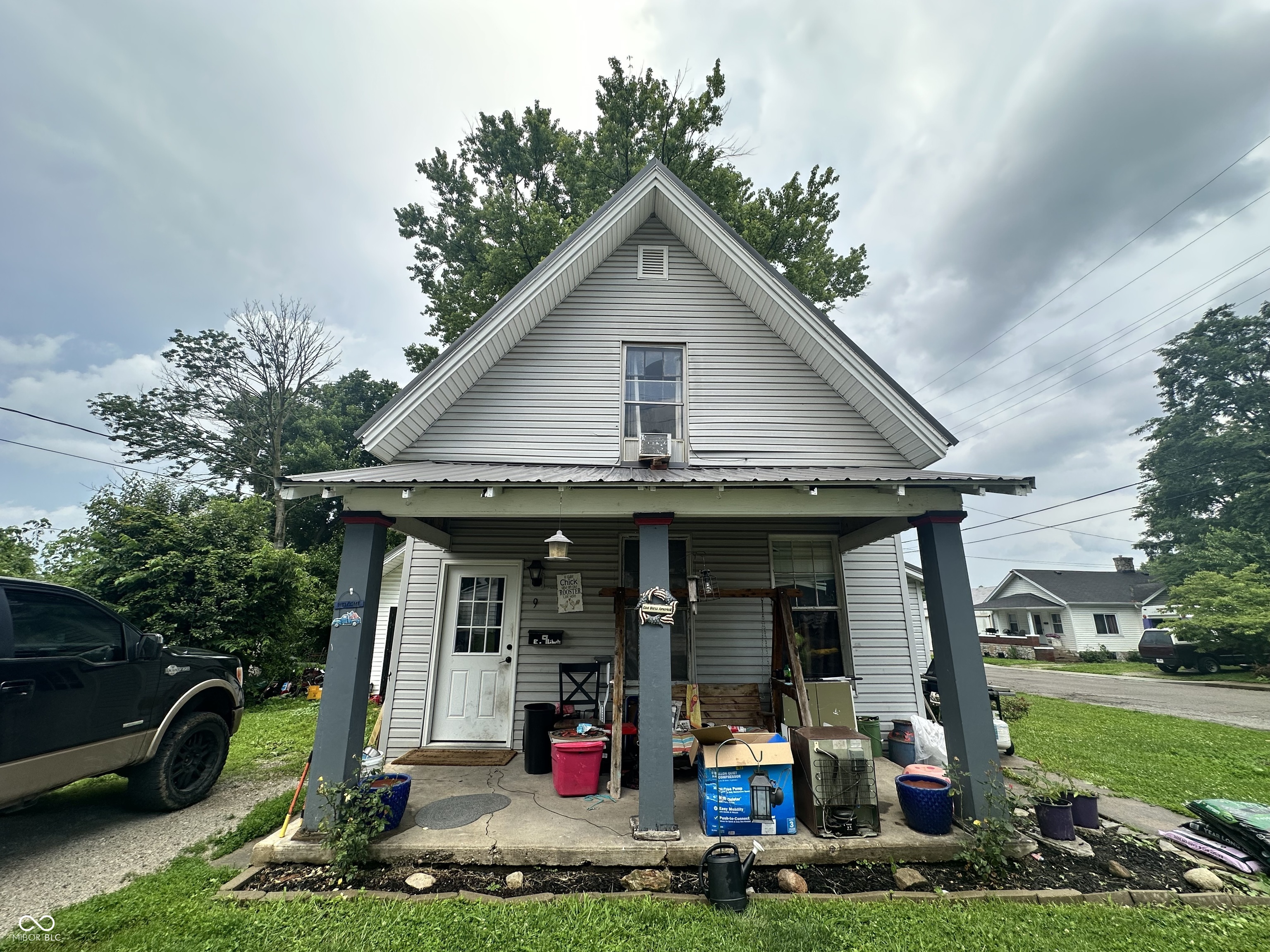 9 E Liberty Street