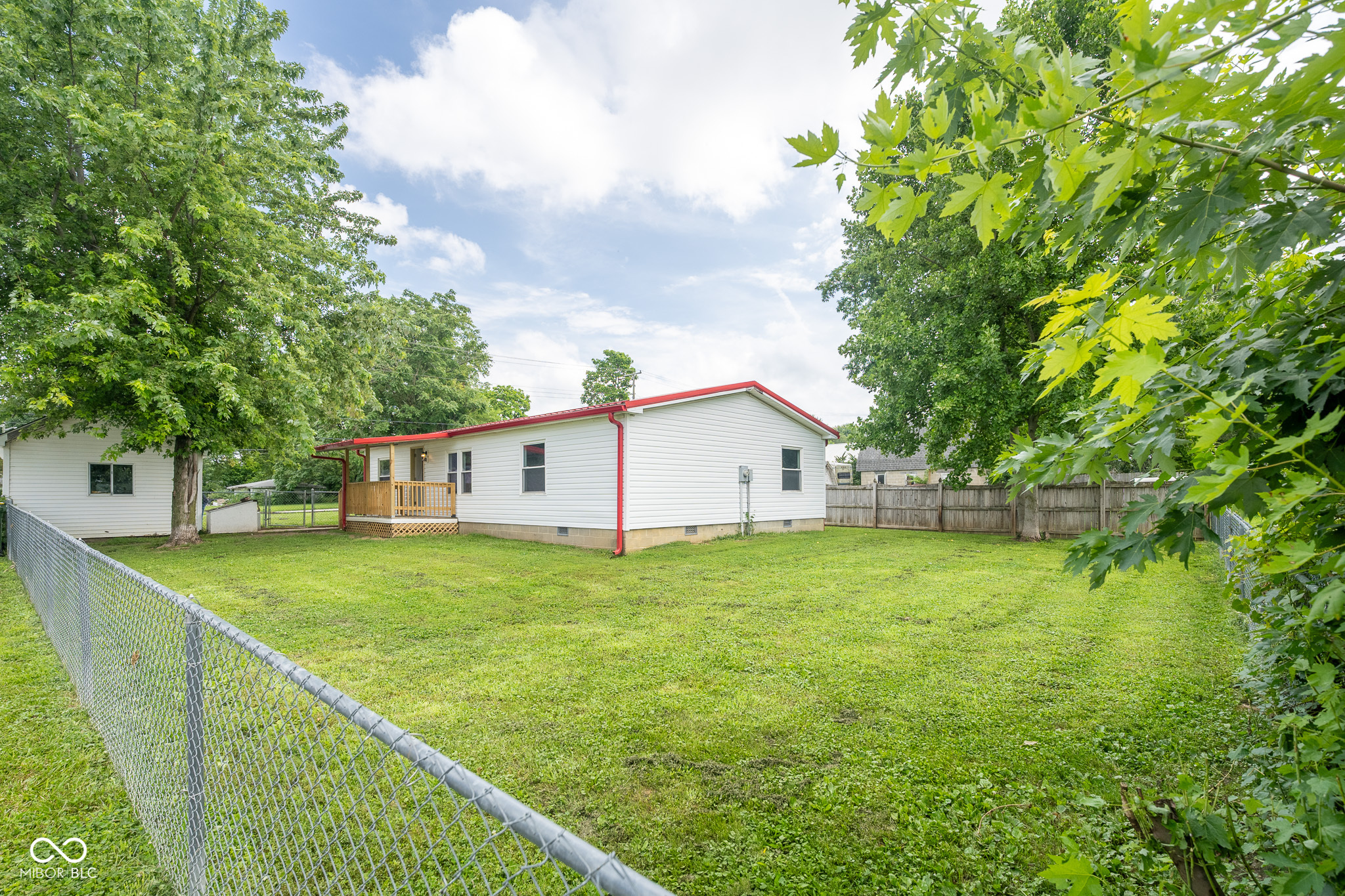 32 Martinsville Street