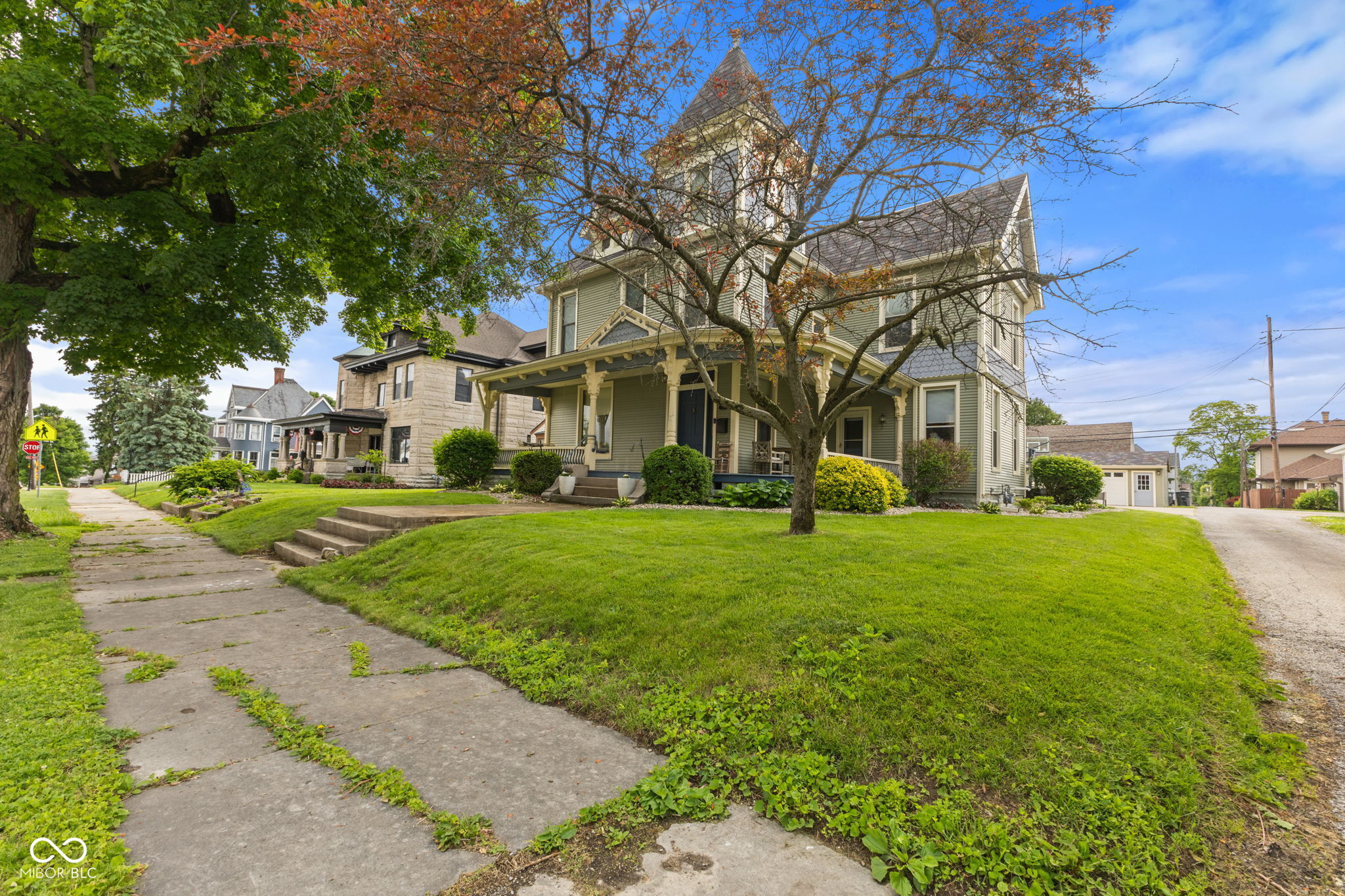 511 N Perkins Street