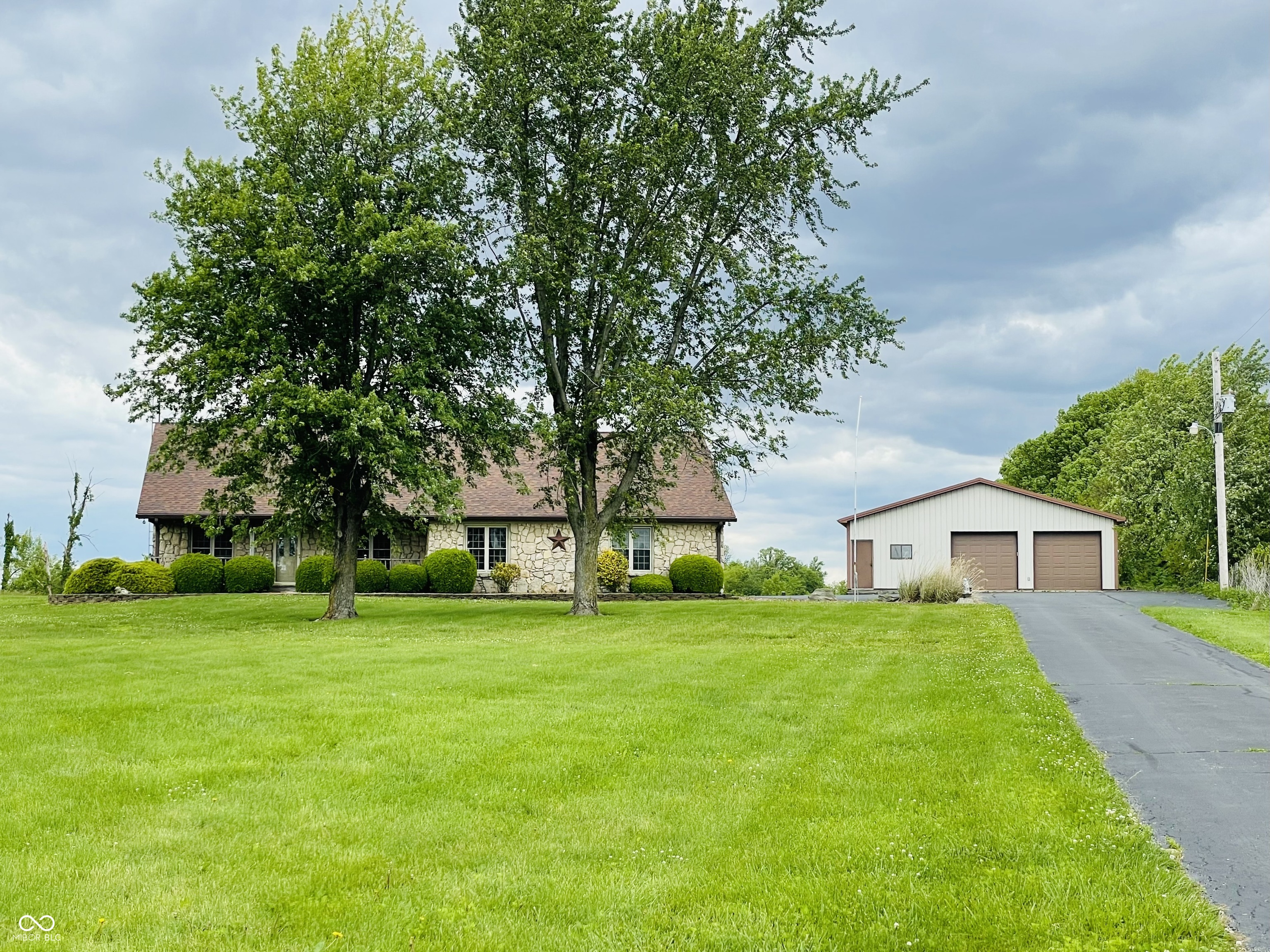 3925 S Flatrock River Road