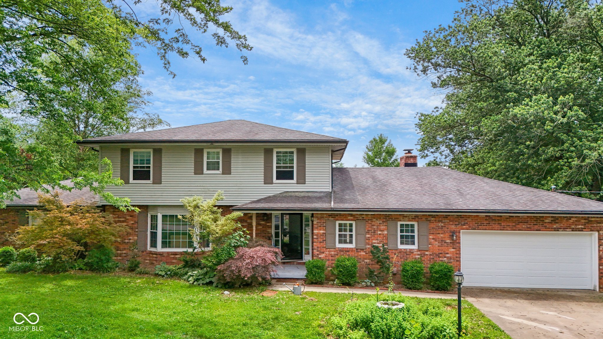 925 W Hancock Road