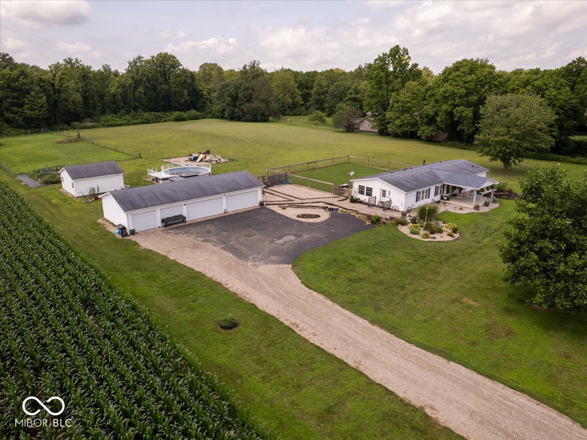 10165 N State Road 9