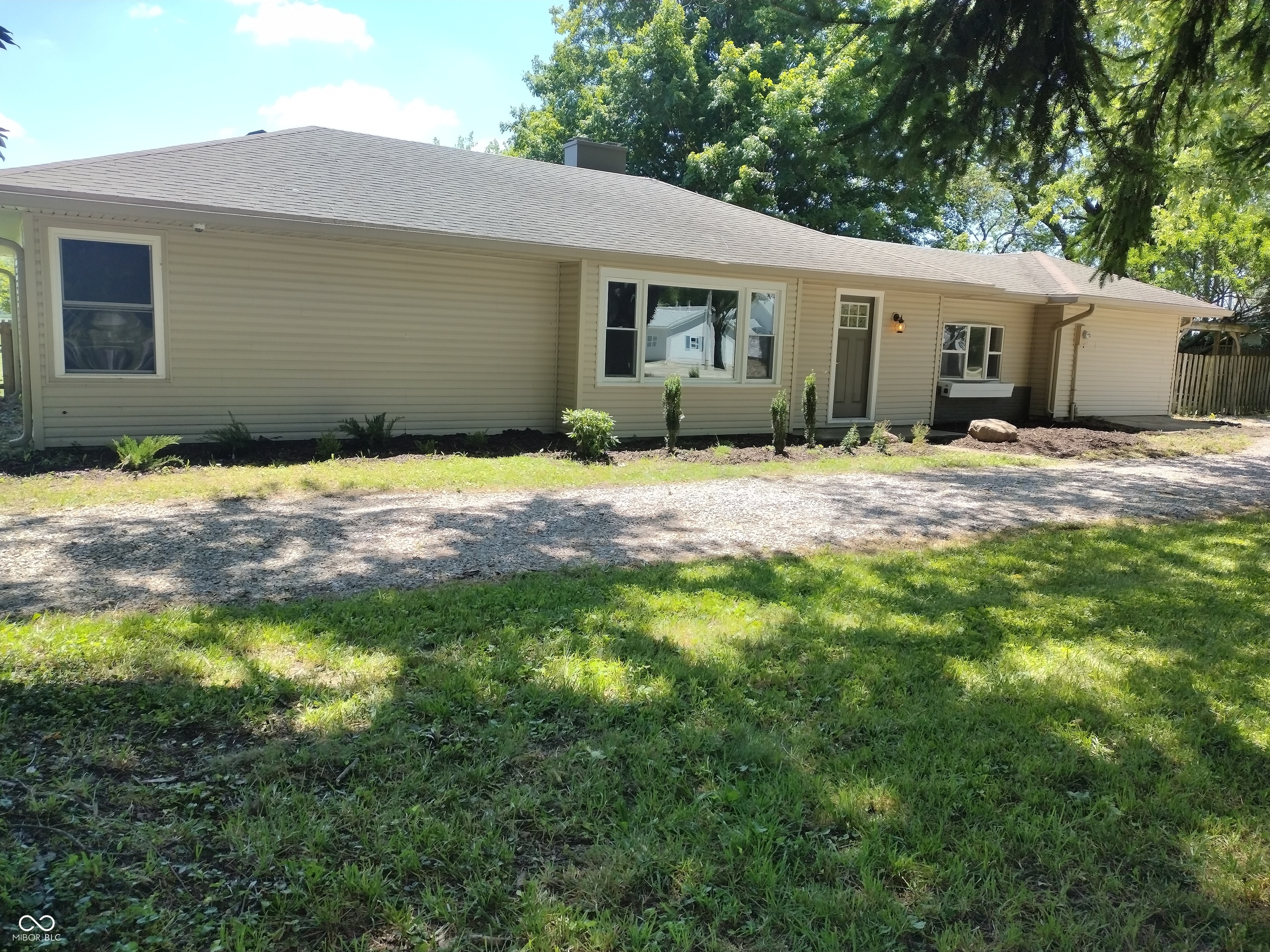 1836 N Knightstown Road