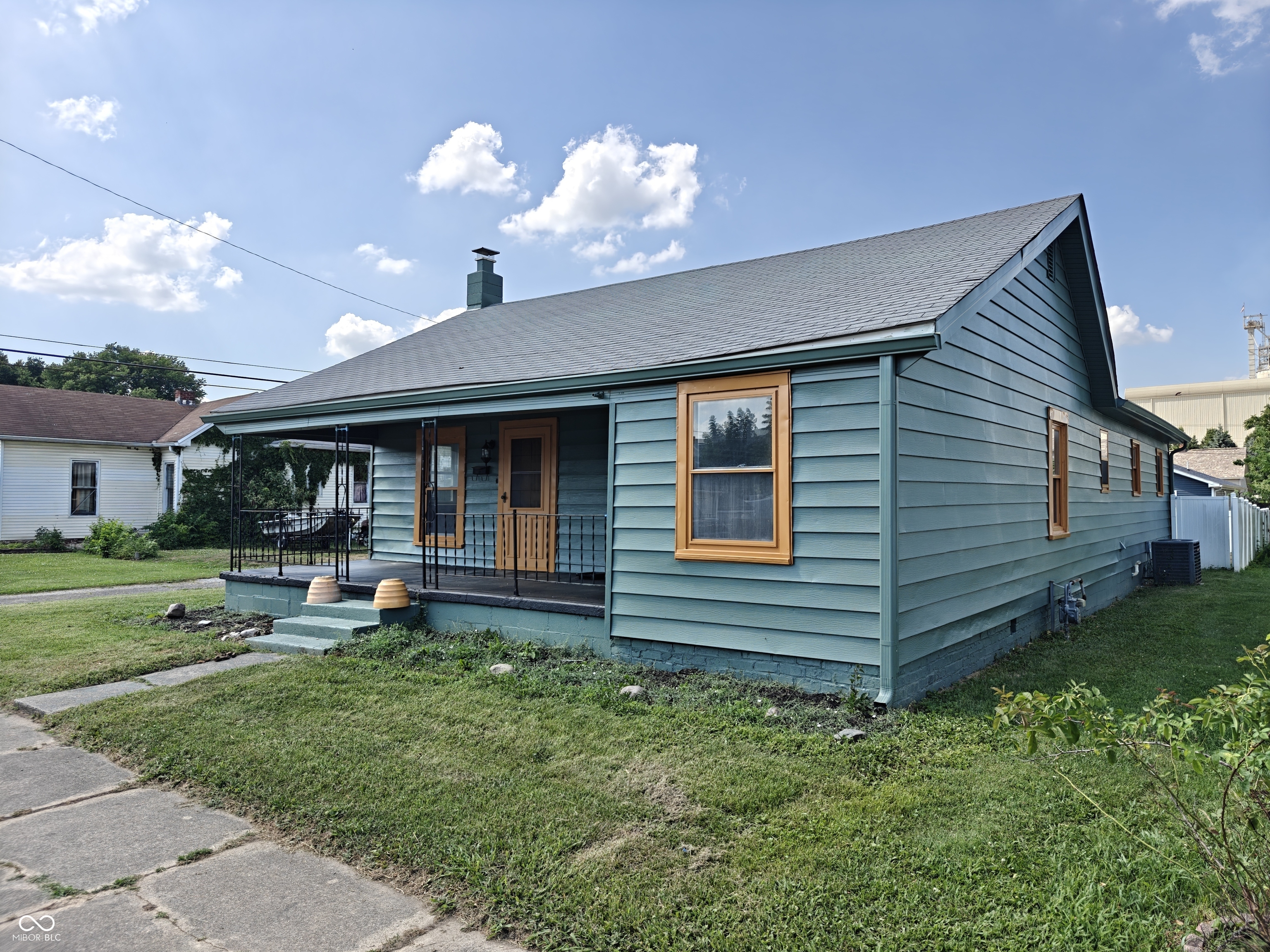 316 E Mechanic Street