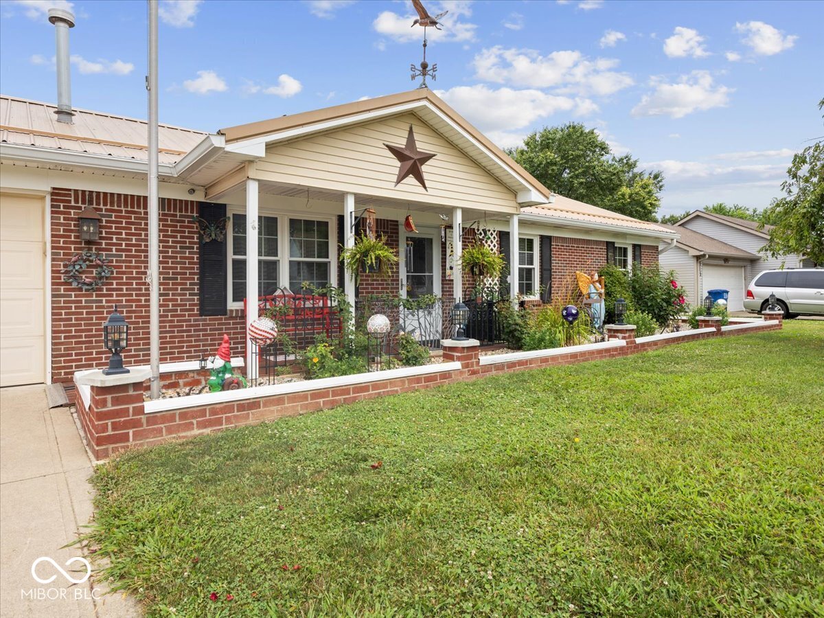 311 Fox Ridge Court