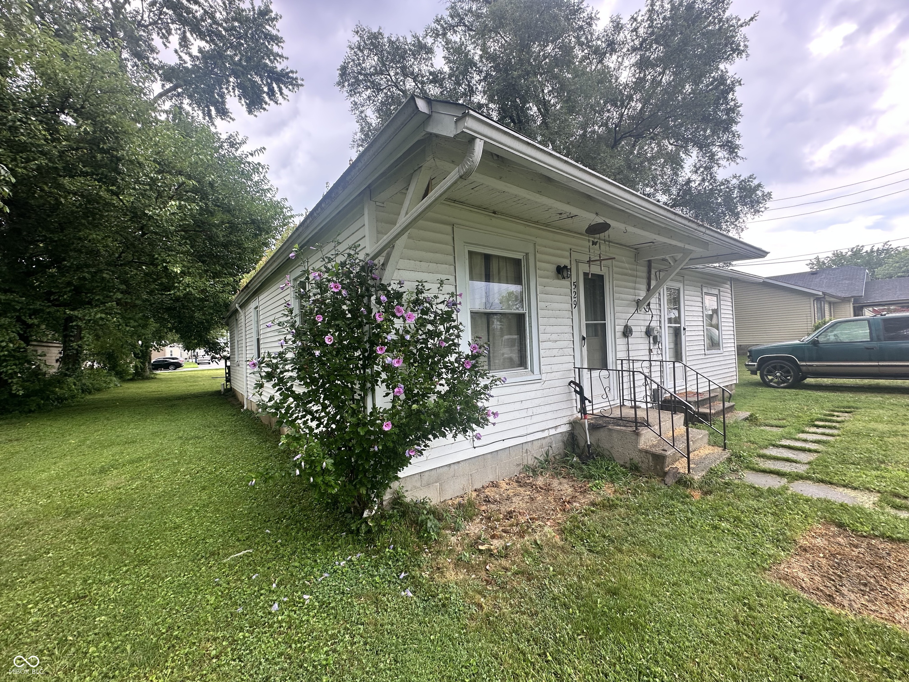 529 Eastern Avenue
