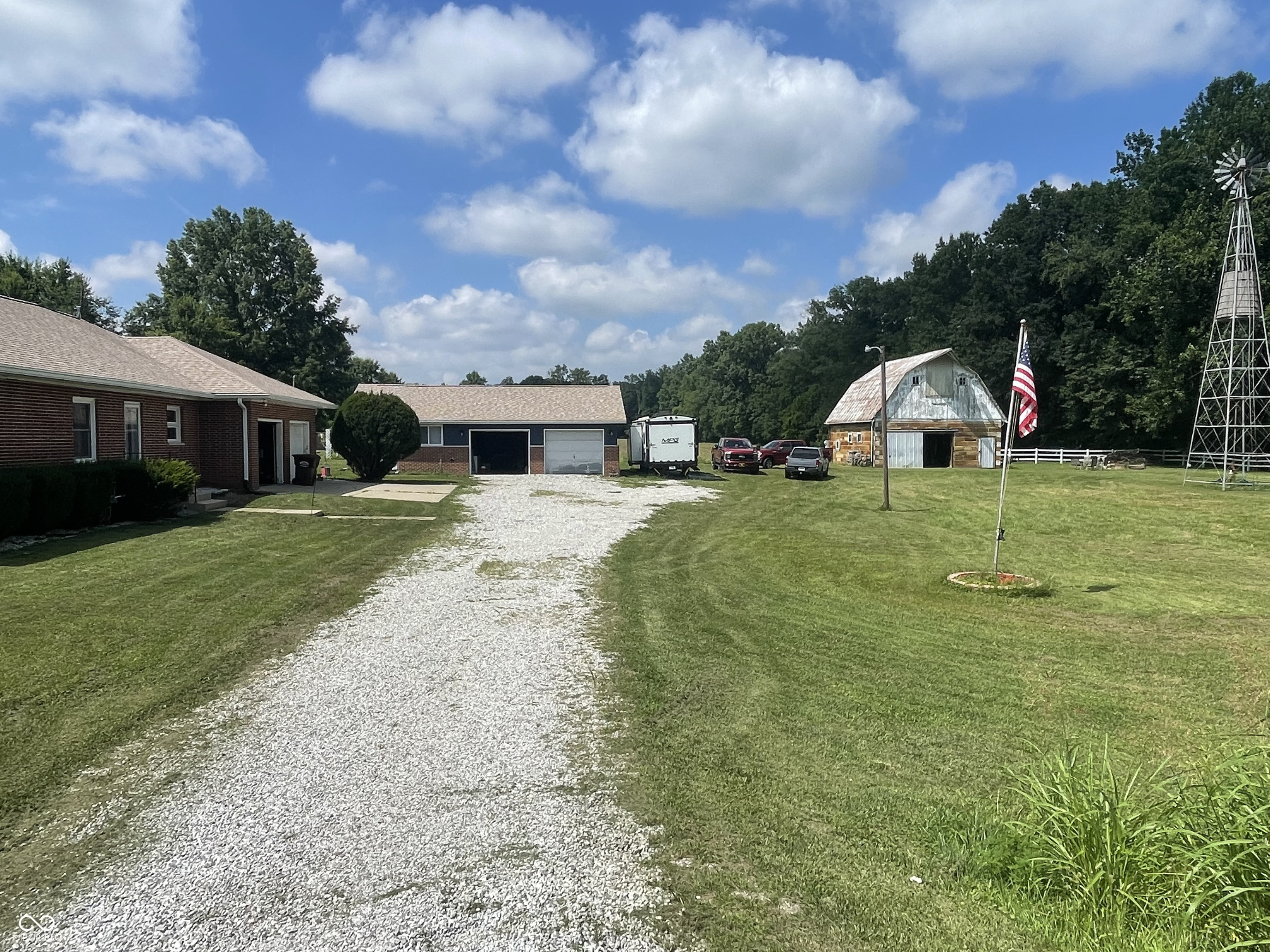 4981 E State Road 48