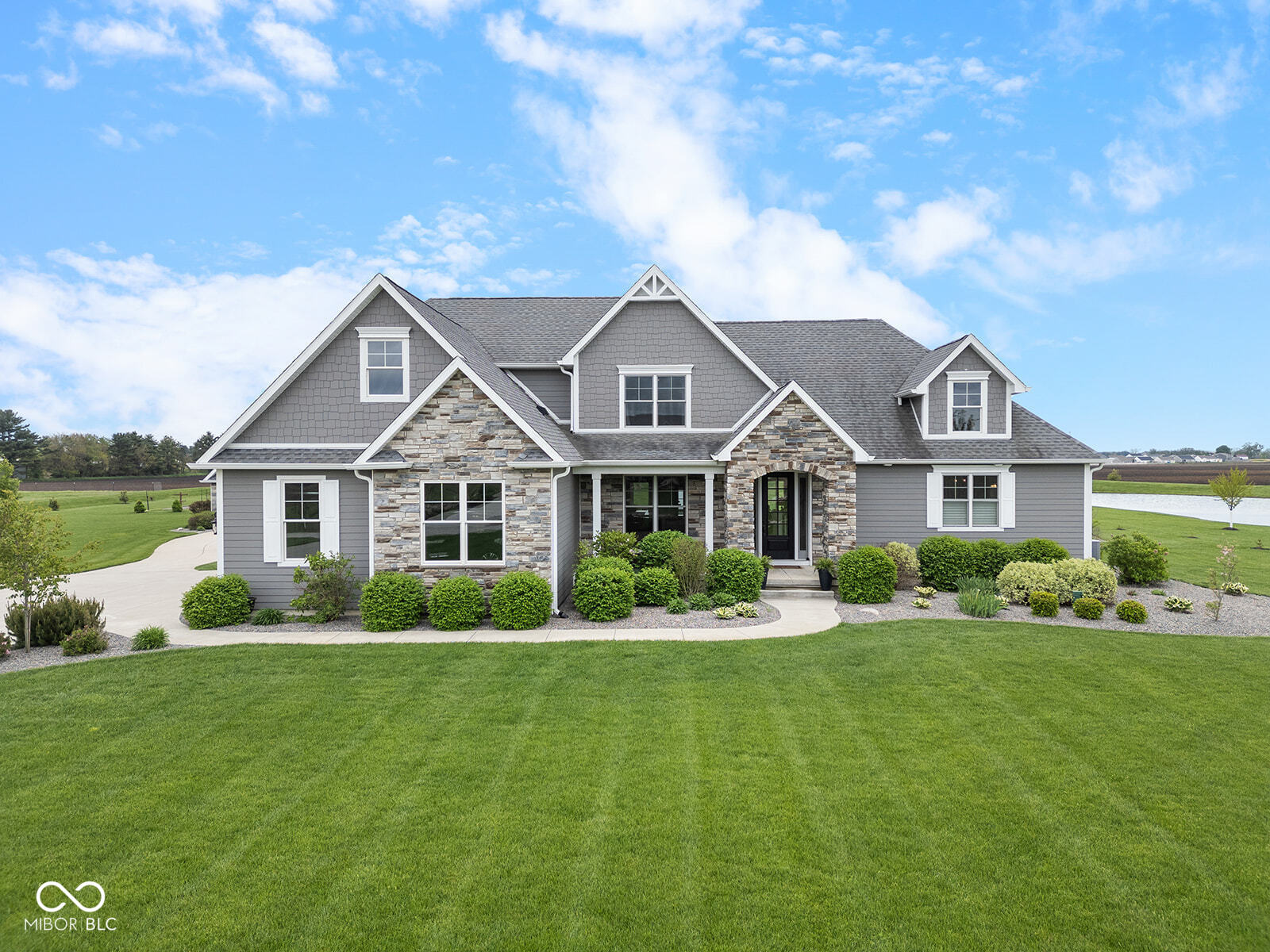 629 Perry Lane
