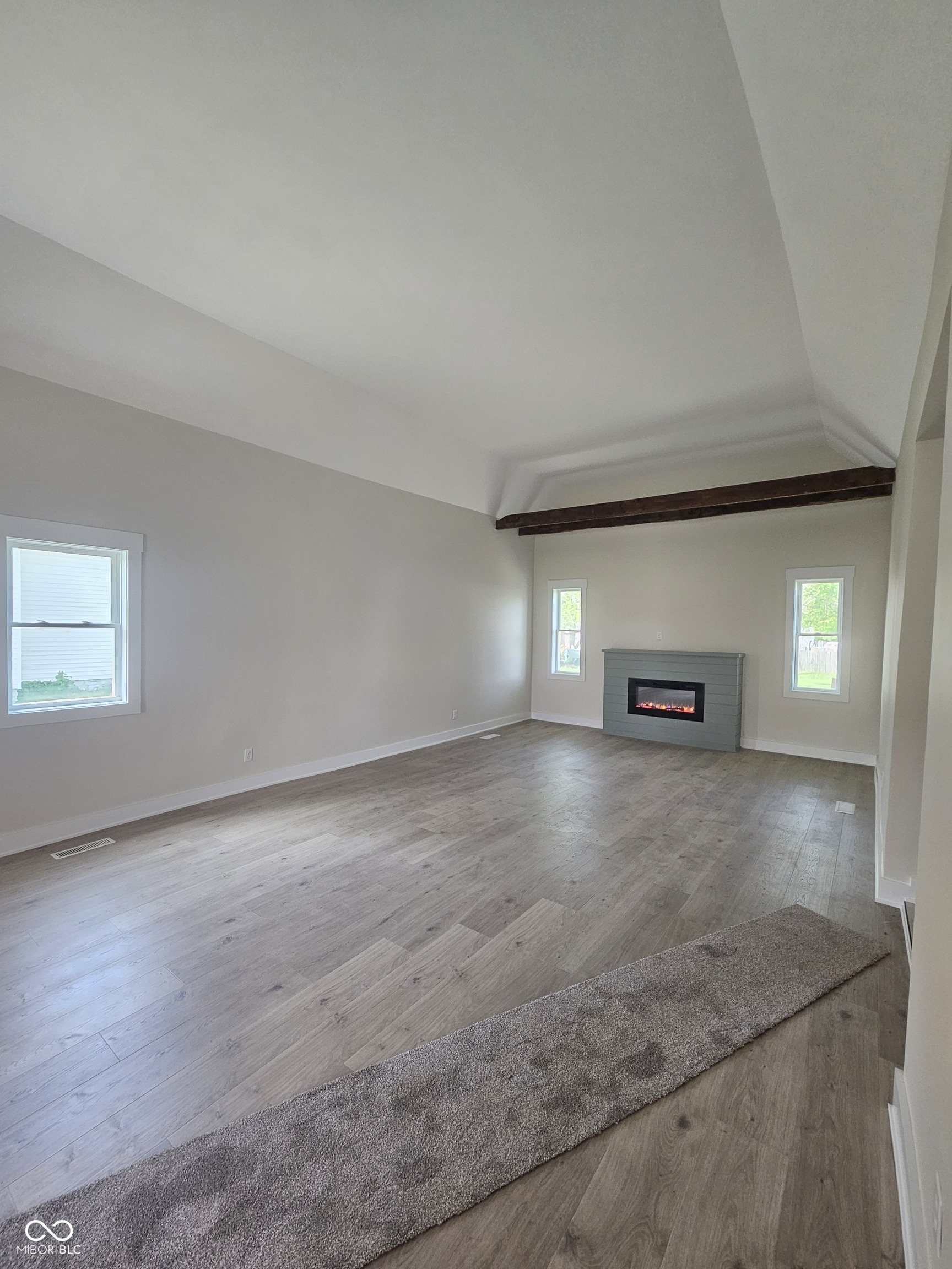 103 E Jefferson Street