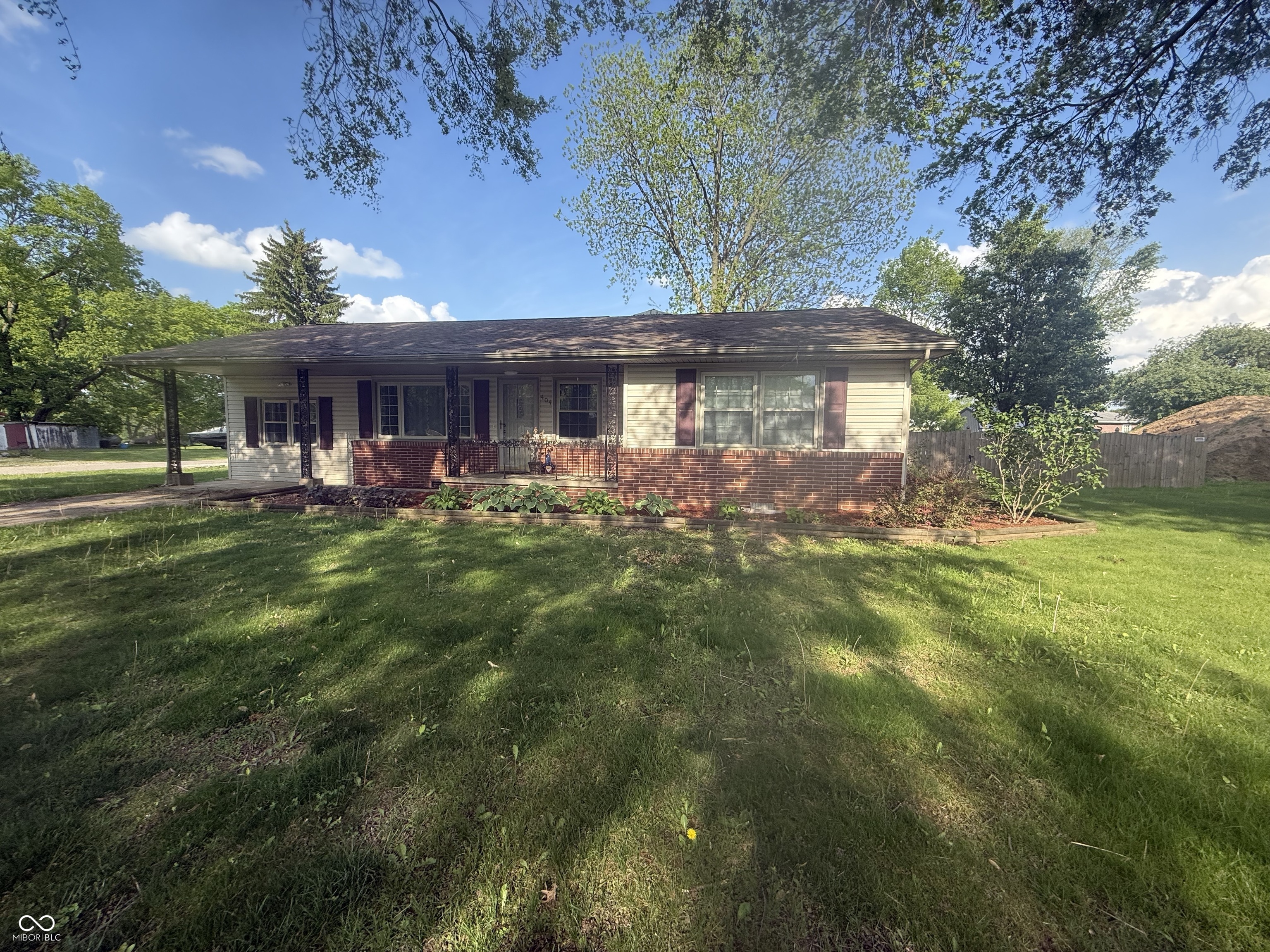 404 S 5th Street