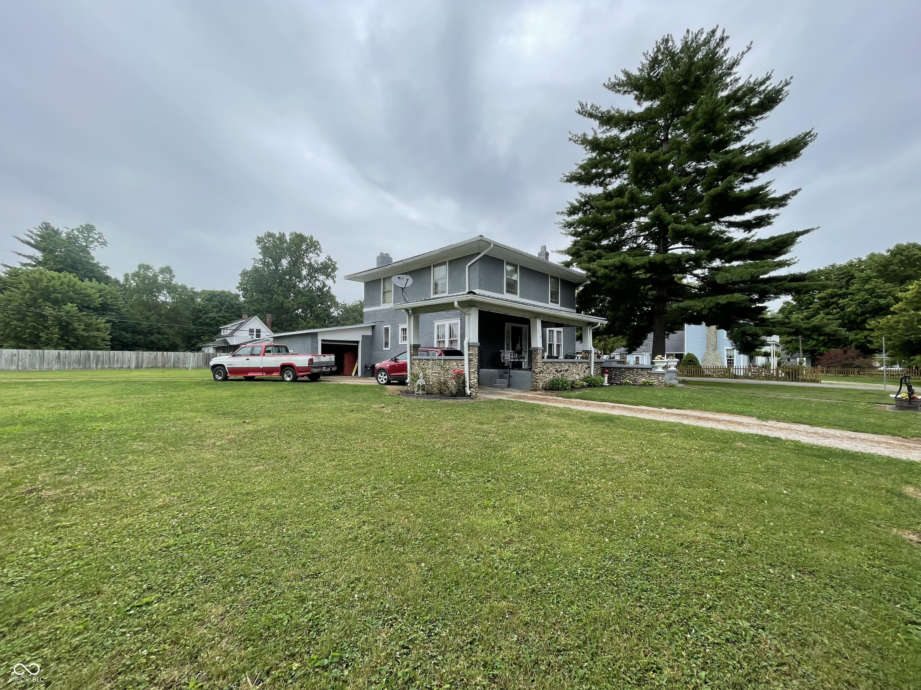 270 E Market Street