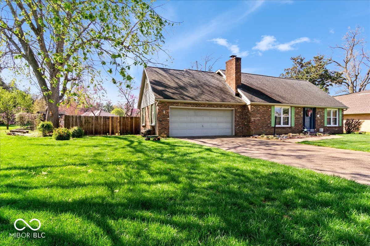 10533 Williamsburg Drive