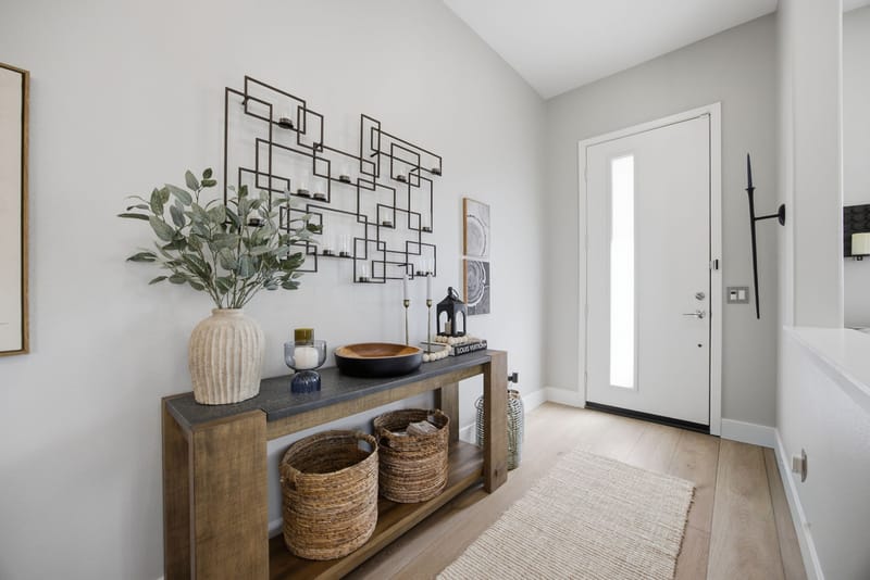 22416 Holly Court, Santa Clarita, California 91390 — photo 4 of 16