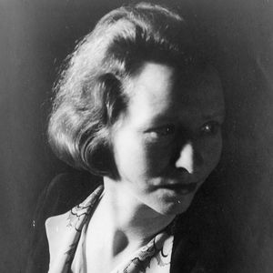 Profile Picture of Edna St. Vincent Millay in The Bean-Stalk