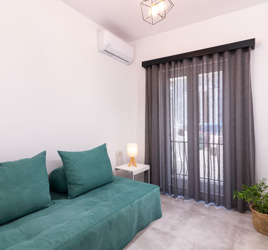 Ο εσωτερικός χώρος του Premium Apartment του Lithies Zante Living