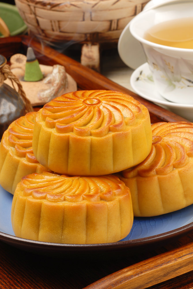 Mooncakes and More! Celebrate the Mid-Autumn Festival! - Little Passports