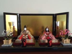 Little Passports Blog Japan Celebrates Hina-Matsuri Traditional Japanese Dolls Shrine