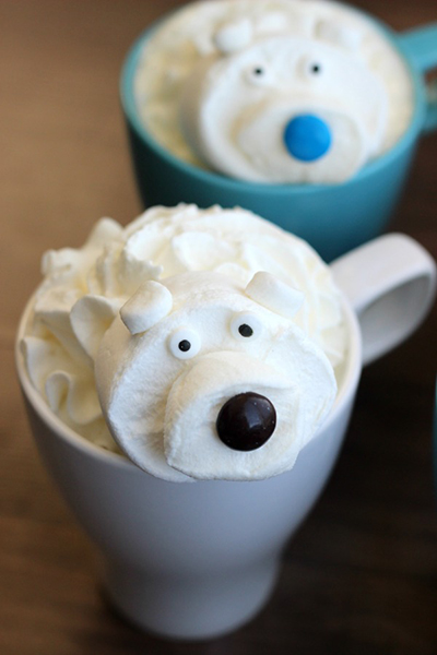 Make this white hot chocolate recipe with only 4 simple ingredients you probably already have in your kitchen! Then top it off with an adorable polar bear marshmallow for one impressive cup of hot chocolate!