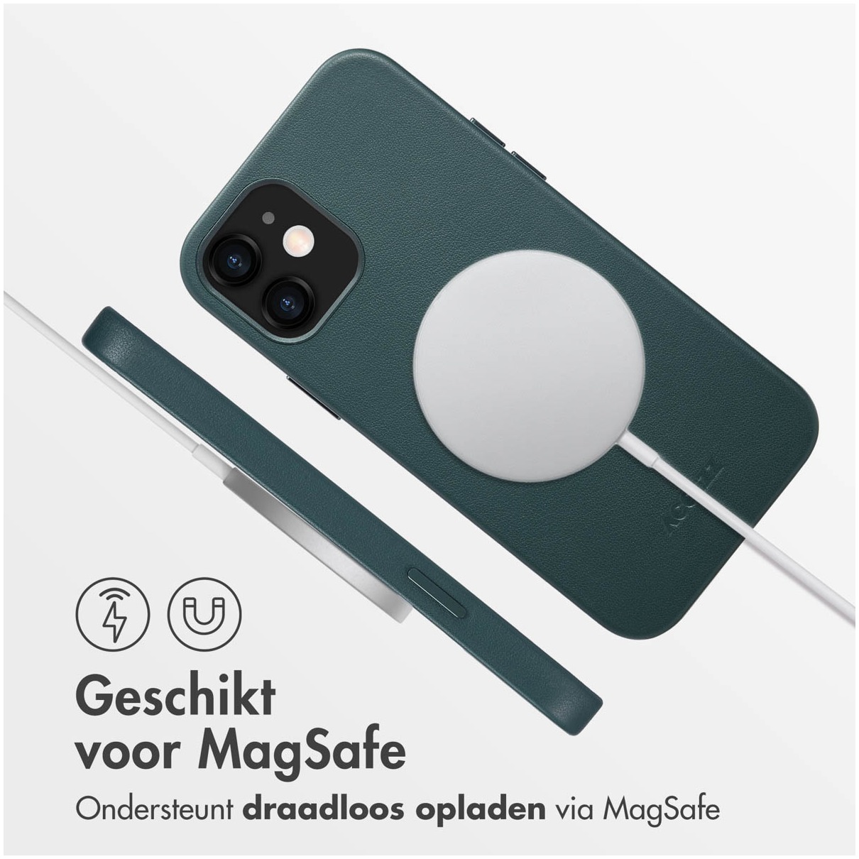 iPhone 12 Pro Hoesje - Accezz MagSafe Leather Backcover - Donkergroen