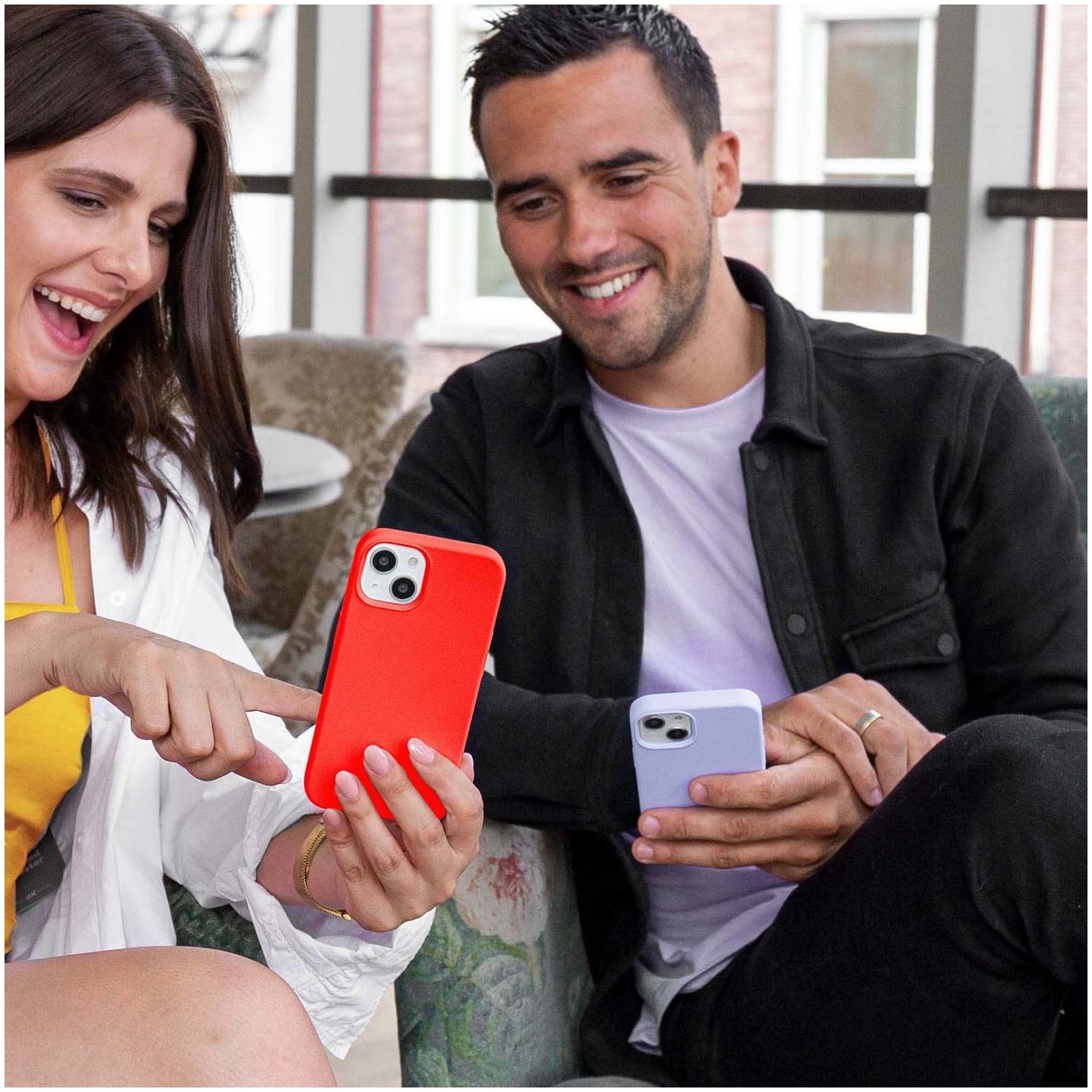 Op UrbanEssentials (wat heb je nodig in de stad?) is alles over telefoons te vinden: waaronder expert en specifiek Accezz Liquid Silicone Backcover Samsung Galaxy S24 Telefoonhoesje Rood (Accezz-Liquid-Silicone-Backcover-Samsung-Galaxy-S24-Telefoonhoesje-Rood372633973)