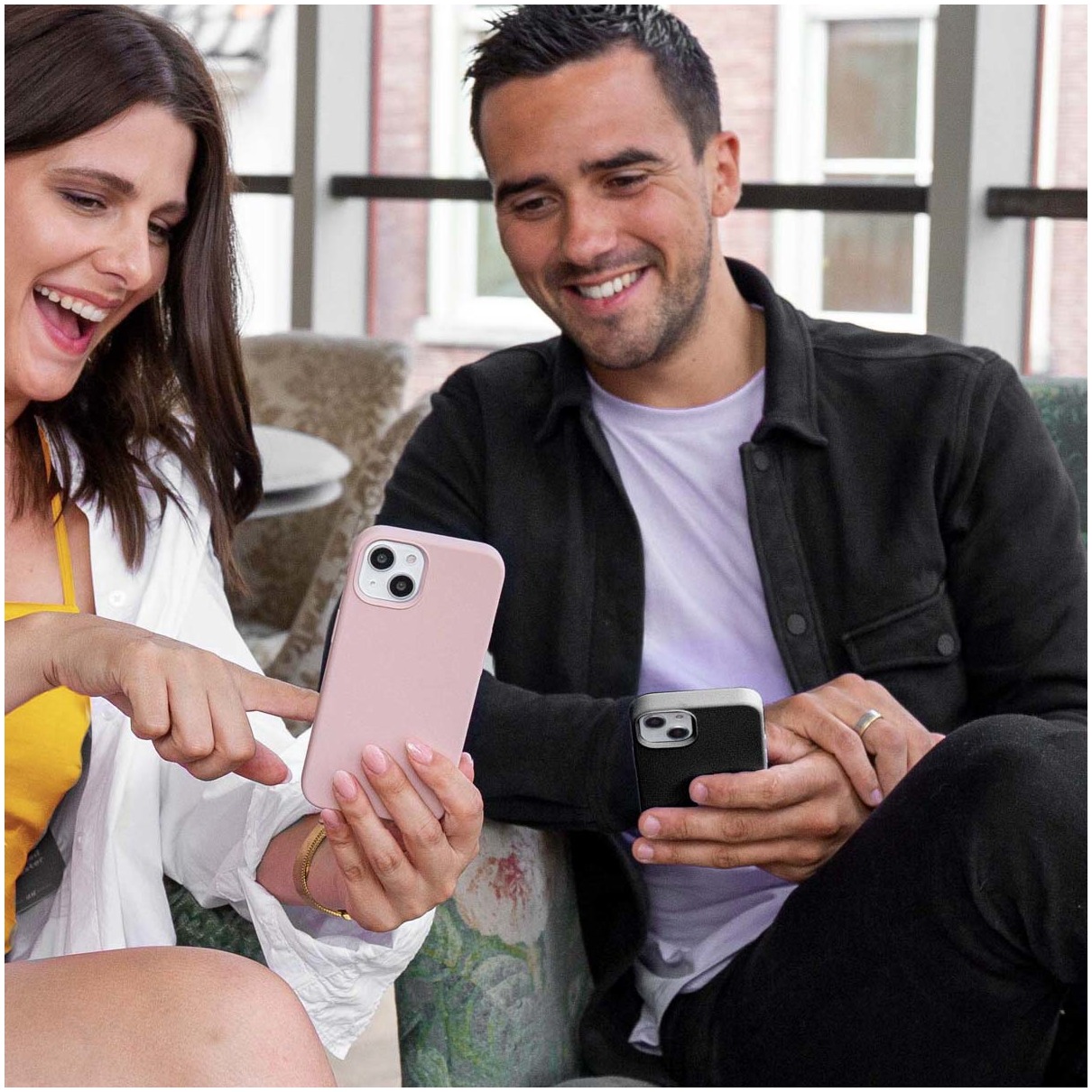 Accezz Liquid Silicone Backcover Samsung Galaxy A26 Telefoonhoesje Zwart