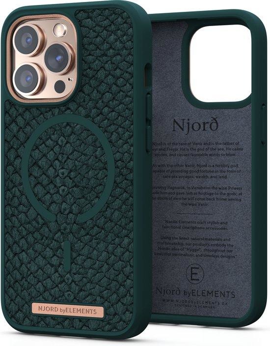 Njord Apple iPhone 13 Pro Back Cover met MagSafe Groen