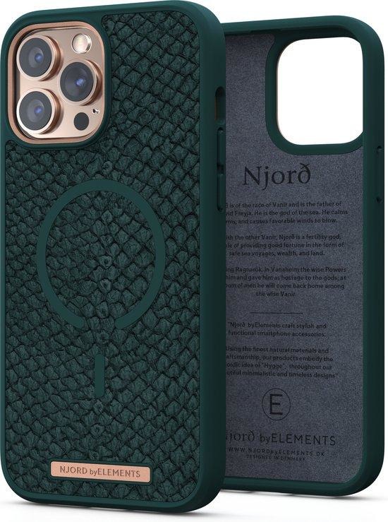 Njord Apple iPhone 13 Pro Max Back Cover met MagSafe Groen