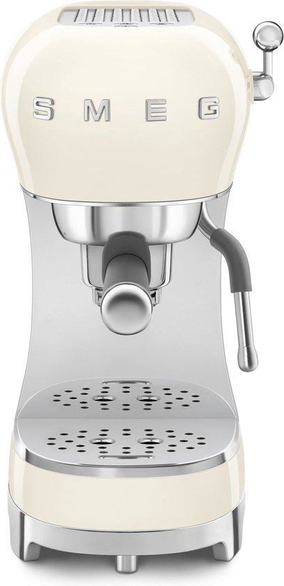 Smeg ECF02CREU Espresso apparaat