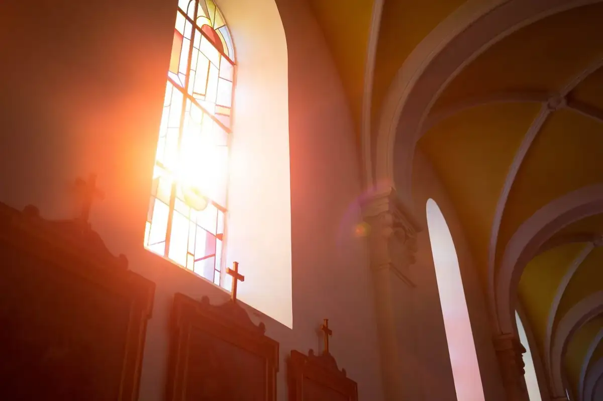 Lighting Up Your Live Stream: Four Common Lighting Problems and How to Fix Them