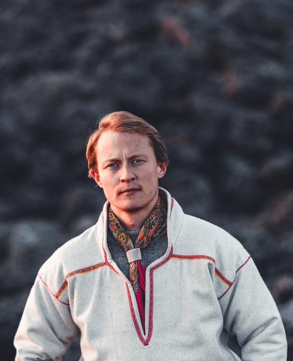 Oulu2026-klu­bi: Emil Kárl­sen & DJ Hul­luel­la