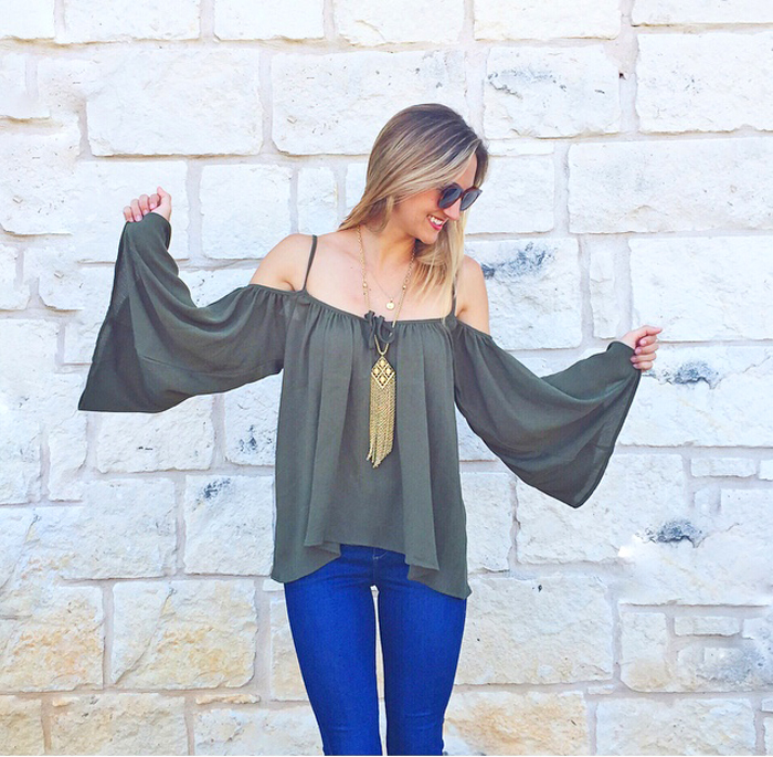 livvyland-blog-olivia-watson-cold-shoulder-swing-top