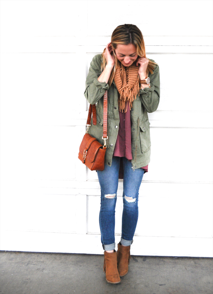 livvyland-blog-olivia-watson-austin-fashion-lifestyle-blogger-texas-green-utility-jacket-fall-layered-layers-outfit-inspiration-indigo-road-fringe-booties-2