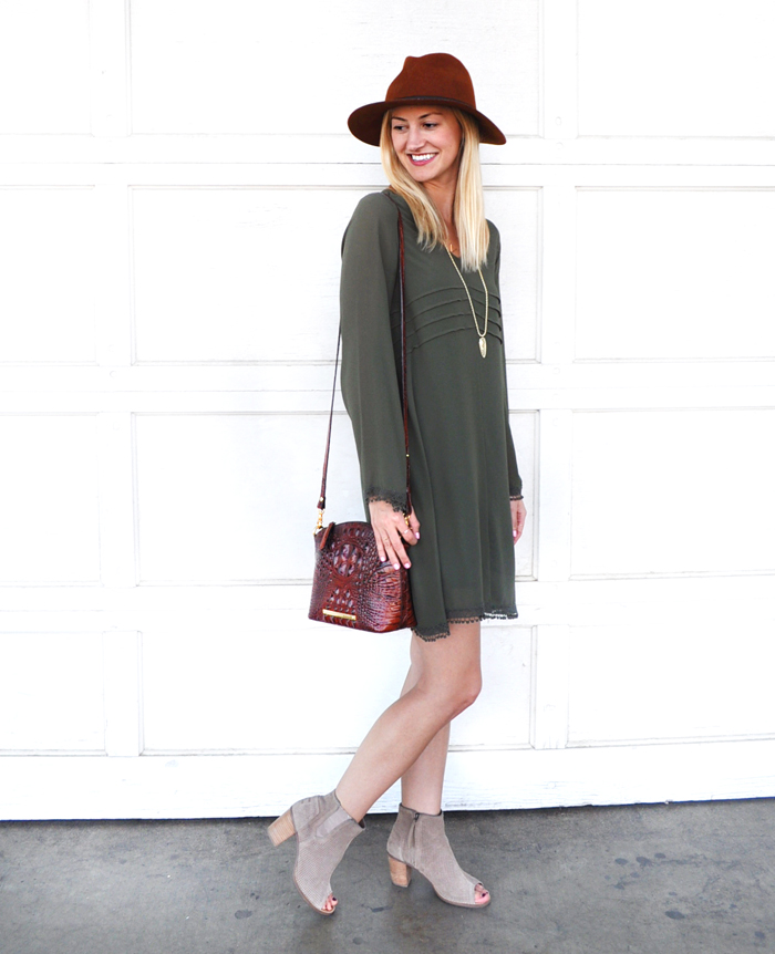 livvyland-blog-olivia-watson-dee-elle-fall-outfit-inspiration-olive-green-shift-dress-nordstrom-austin-texas-fashion-blogger-toms-majorca-suede-booties-brahmin-handbag-6