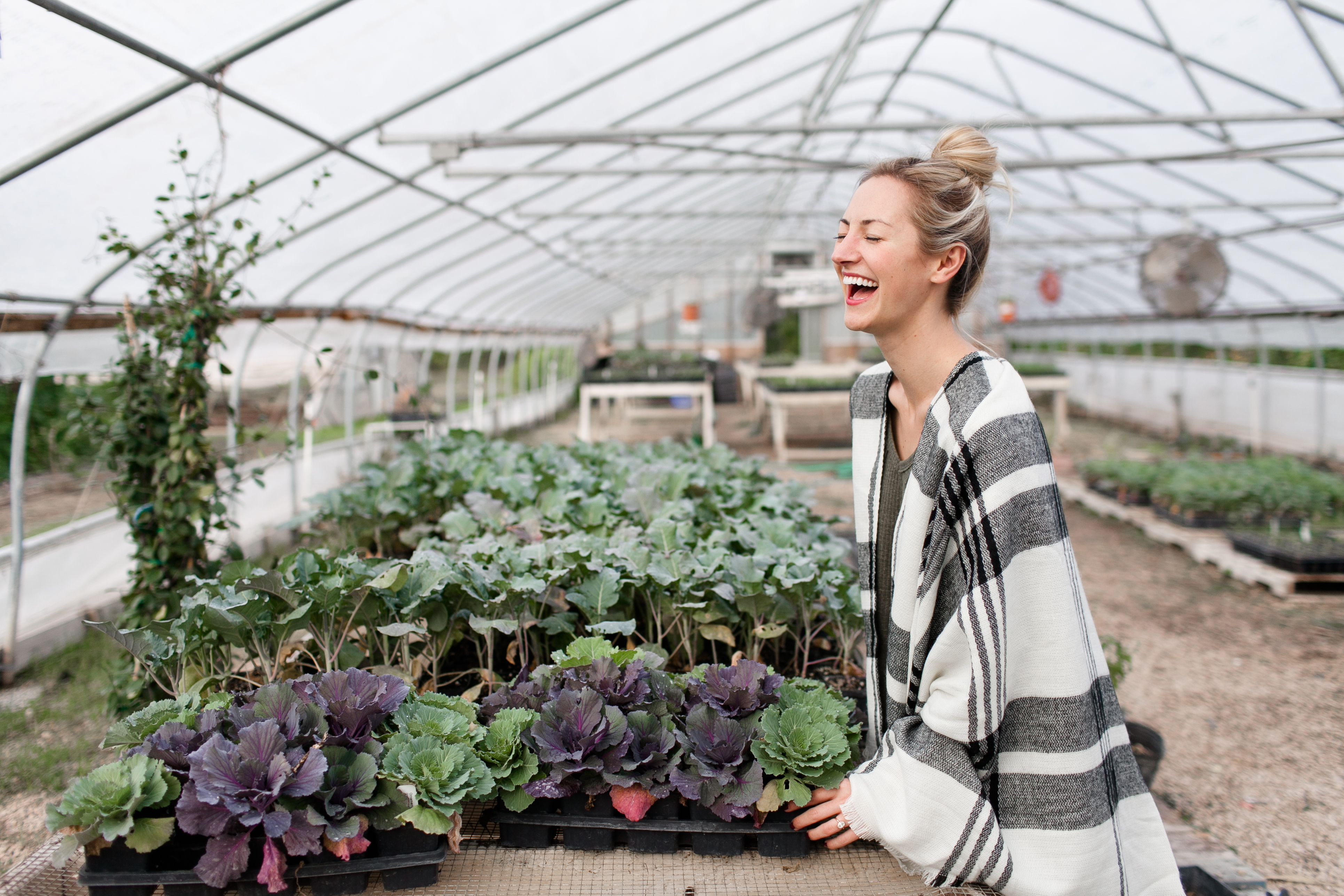 livvyland-blog-olivia-watson-kayla-snell-photography-springdale-farm-austin-texas-plaid-poncho-fashion-blogger-3