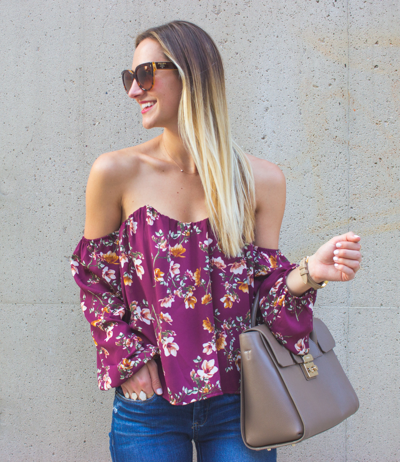 livvyland-blog-olivia-watson-austin-texas-fashion-blogger-off-shoulder-boustier-top-4si3nna-floral-blank-nyc-nordstrom-skinny-jeans