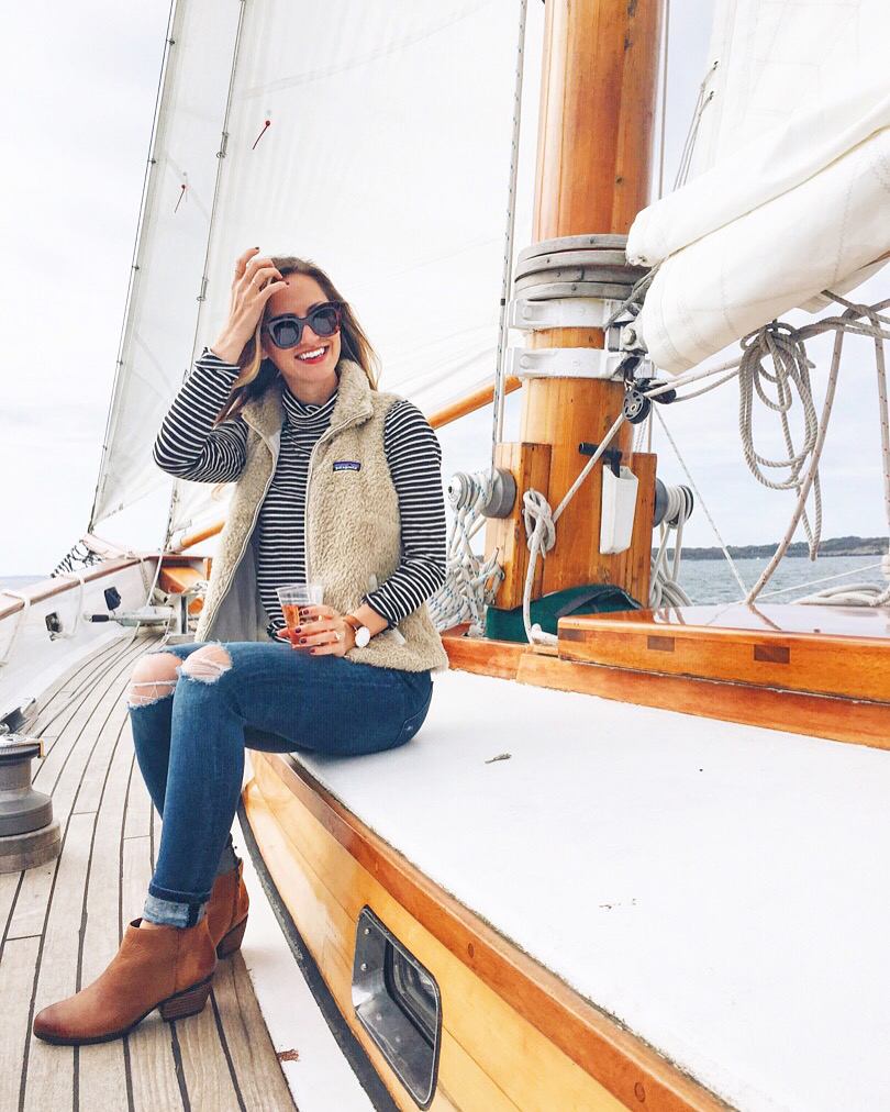 livvyland-blog-olivia-watson-travel-fashion-blogger-newport-rhode-island-harbor-sailing-tour-new-england-sailing-outfit-1