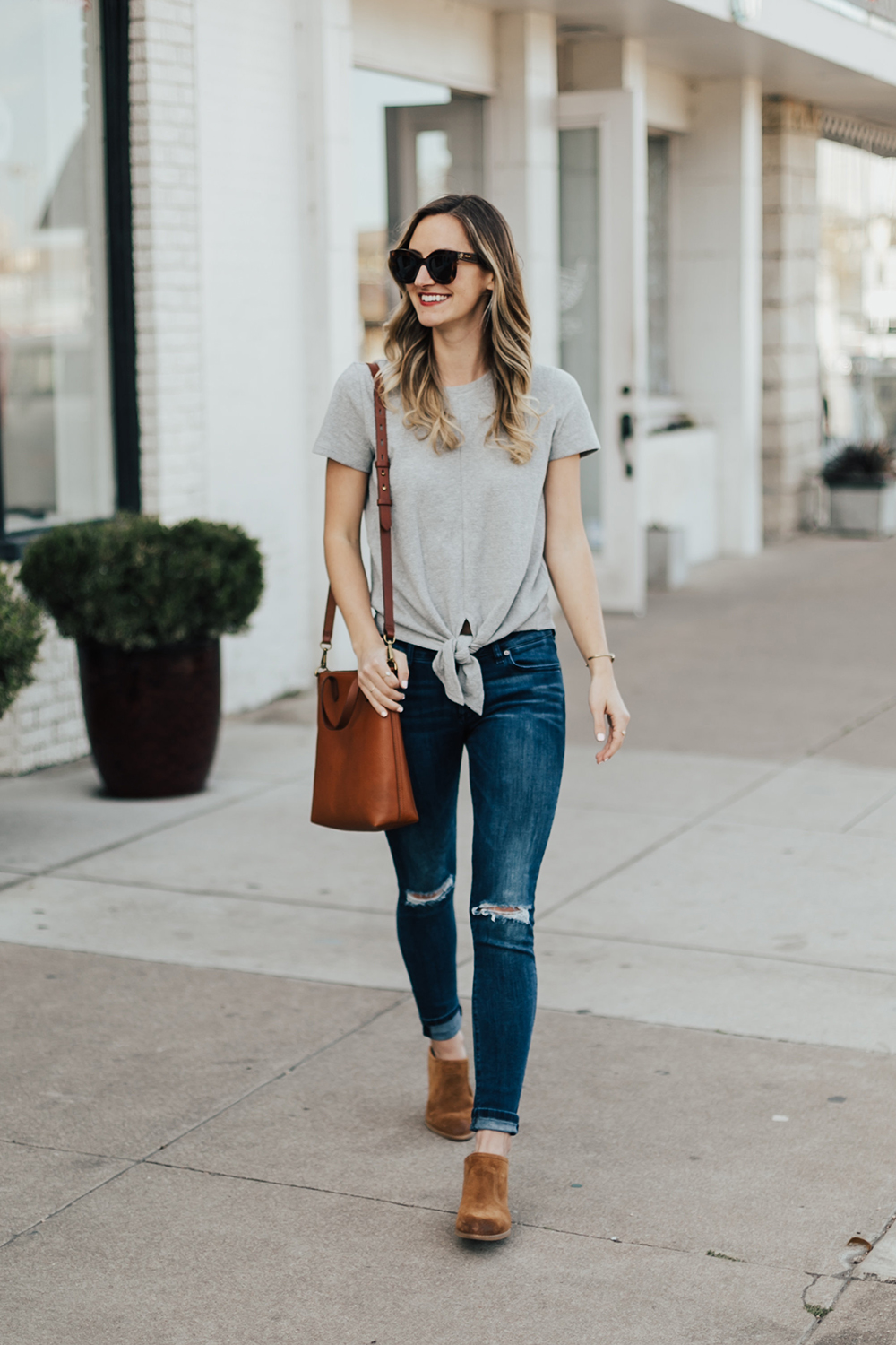Tie Front Tee - LivvyLand | Austin Fashion and Style Blogger