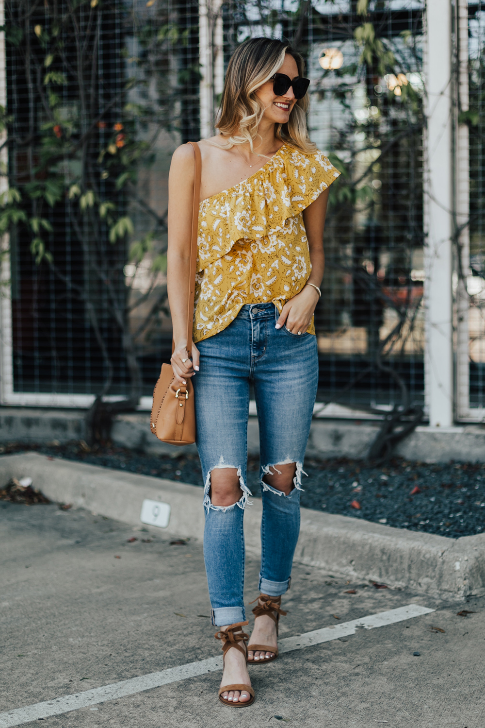 yellow floral top outfit