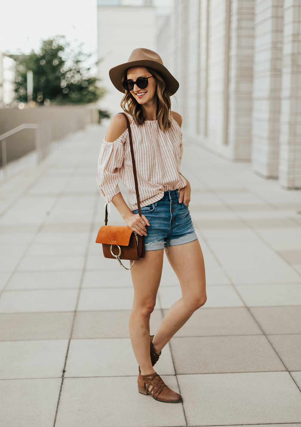 LIVELY  Personal style inspiration, Style, Comfortable fashion