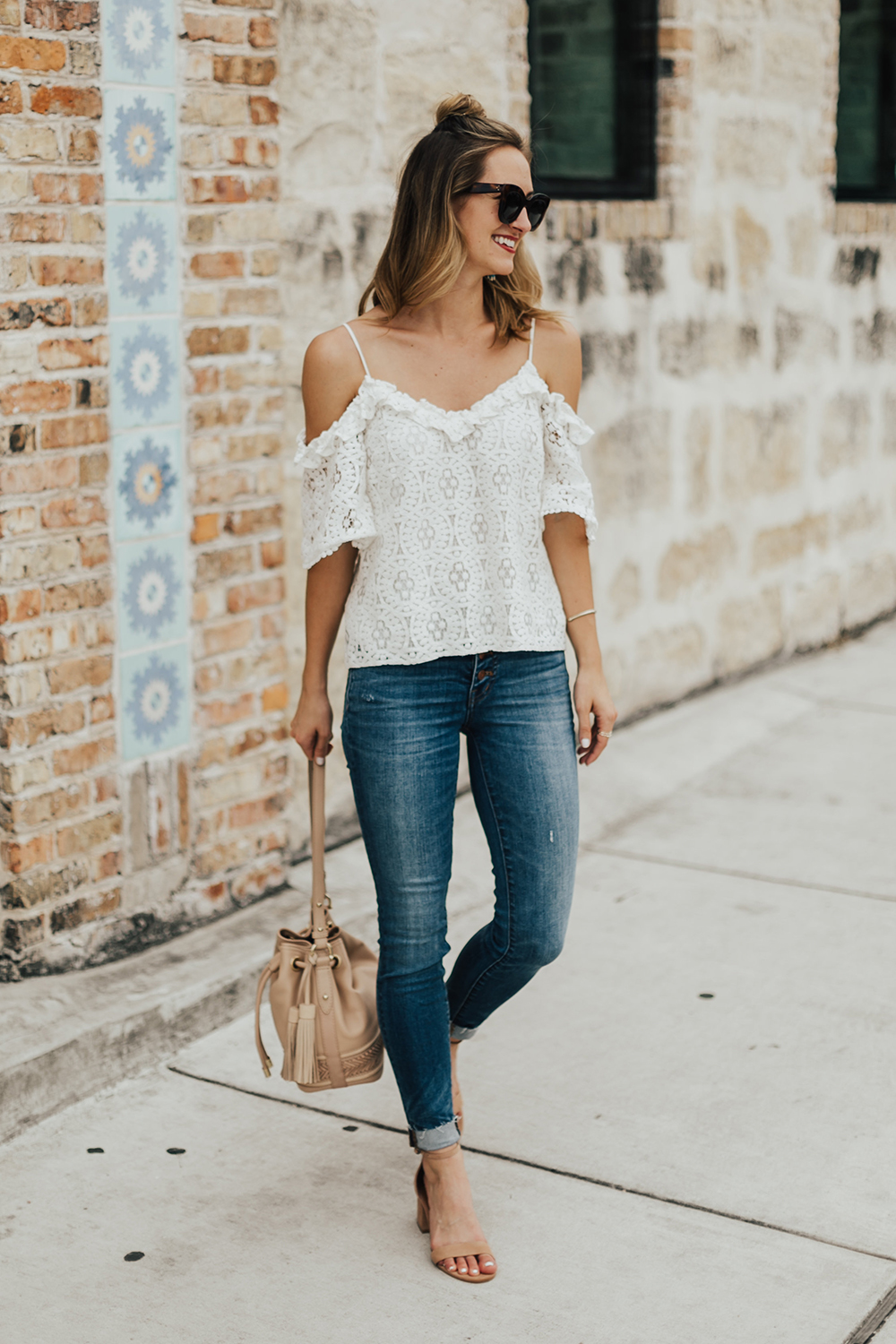 Must-Have Summer Bucket Bag - LivvyLand | Austin Fashion and Style Blogger