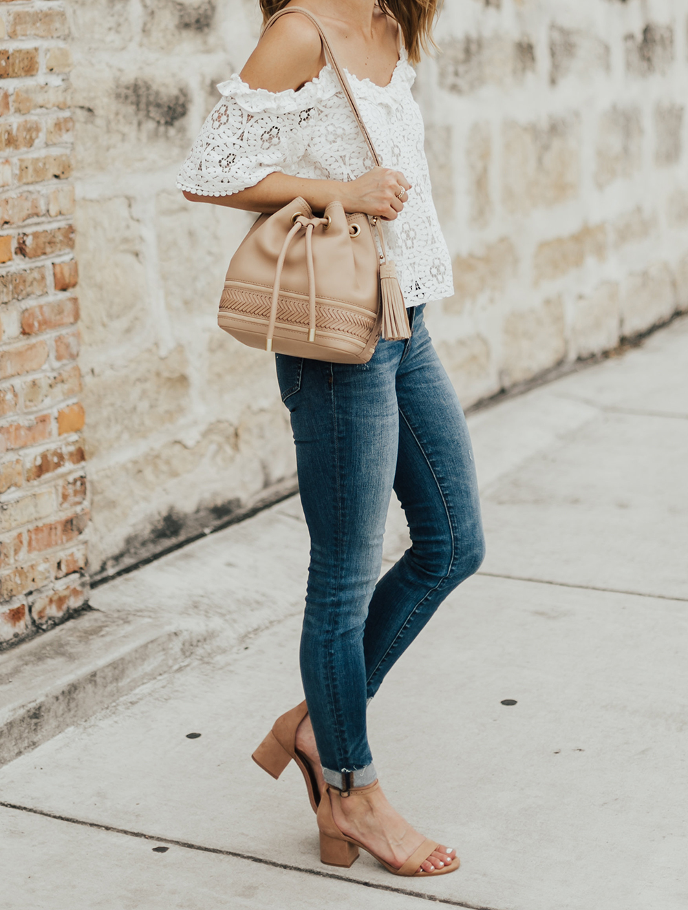 Must-Have Summer Bucket Bag - LivvyLand | Austin Fashion and Style Blogger