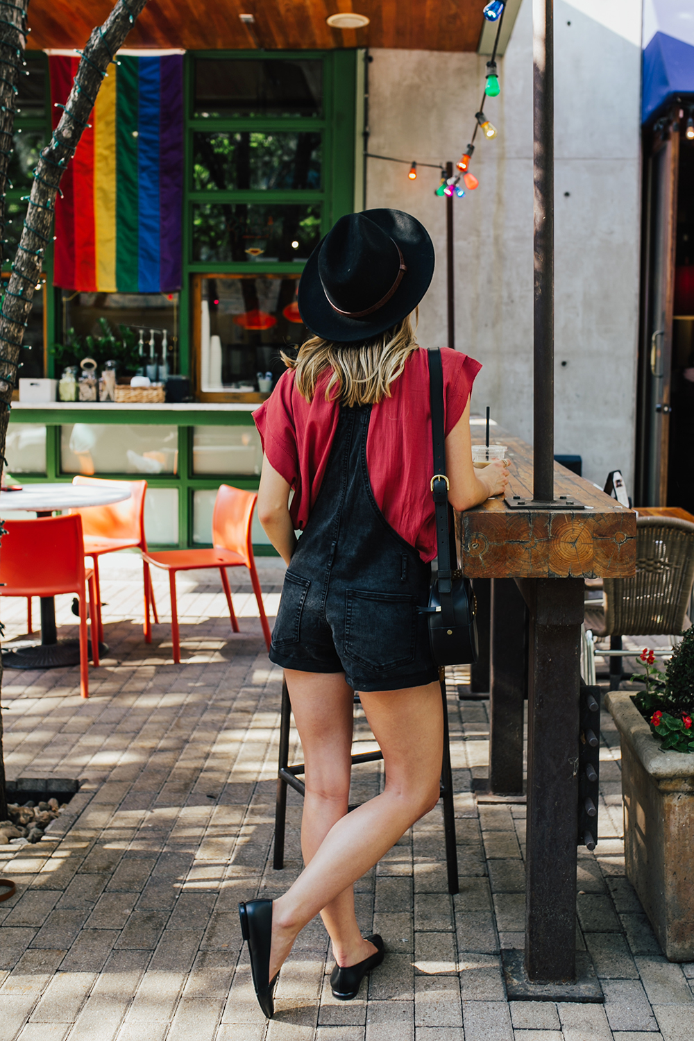 livvyland-blog-olivia-watson-black-short-overalls-abercrombie-everlane-black-pointed-toe-flats-summer-outfit-jos-coffee-second-street-austin-texas-fashion-blogger-5