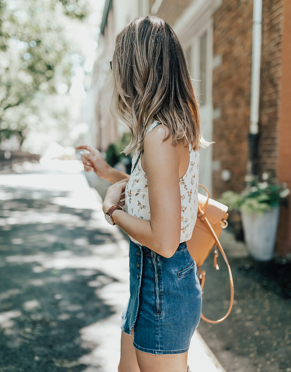 livvyland-blog-olivia-watson-new-york-city-cobble-hill-brooklyn-modcloth-skort-peter-pan-collar-top-vans-classic-sneakers-summer-outfit-8