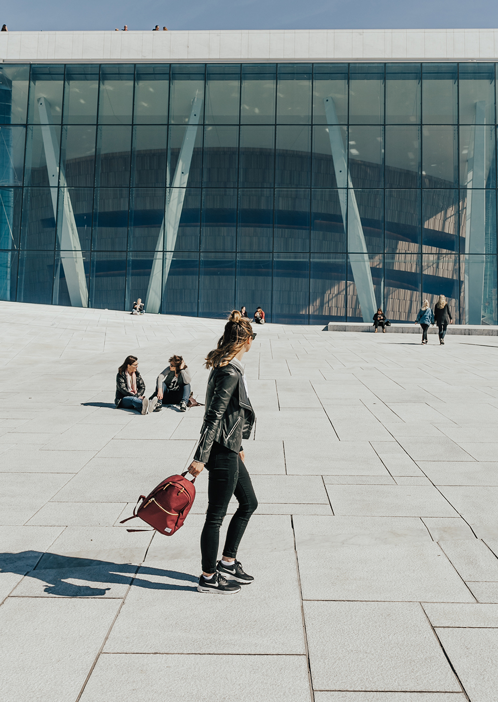 livvyland-blog-olivia-watson-fashion-travel-blogger-princess-cruises-scandinavia-what-to-wear-pack-oslo-norway-opera-house-glass-waterfront