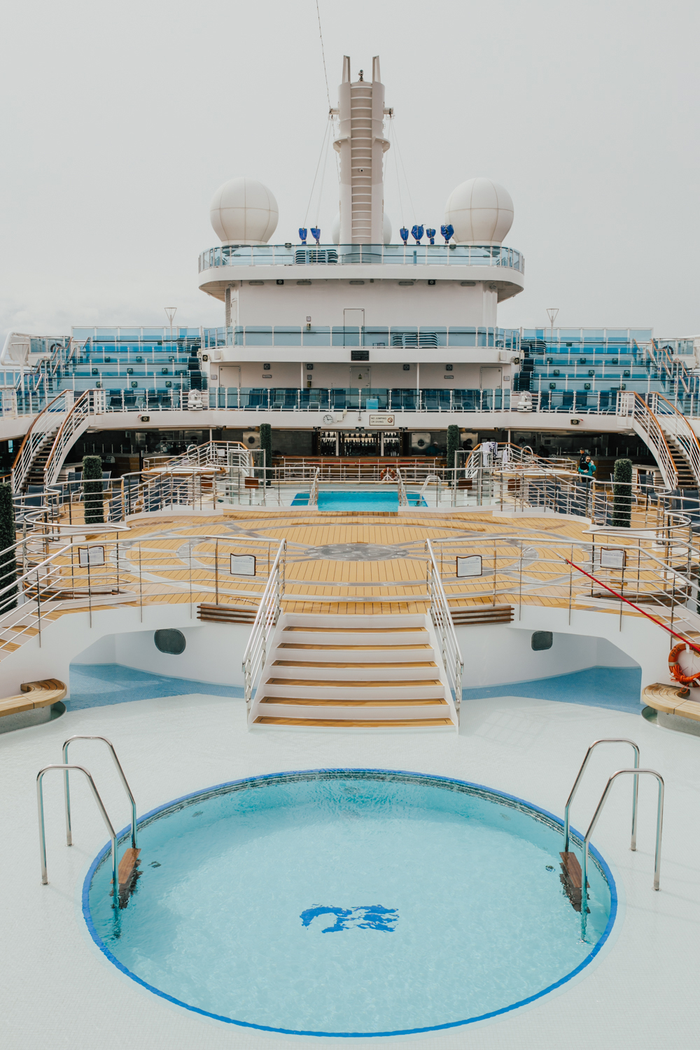 livvyland-blog-olivia-watson-travel-fashion-blogger-princess-cruises-regal-ship-what-to-do-on-board-cruise-boat-pool-deck-view