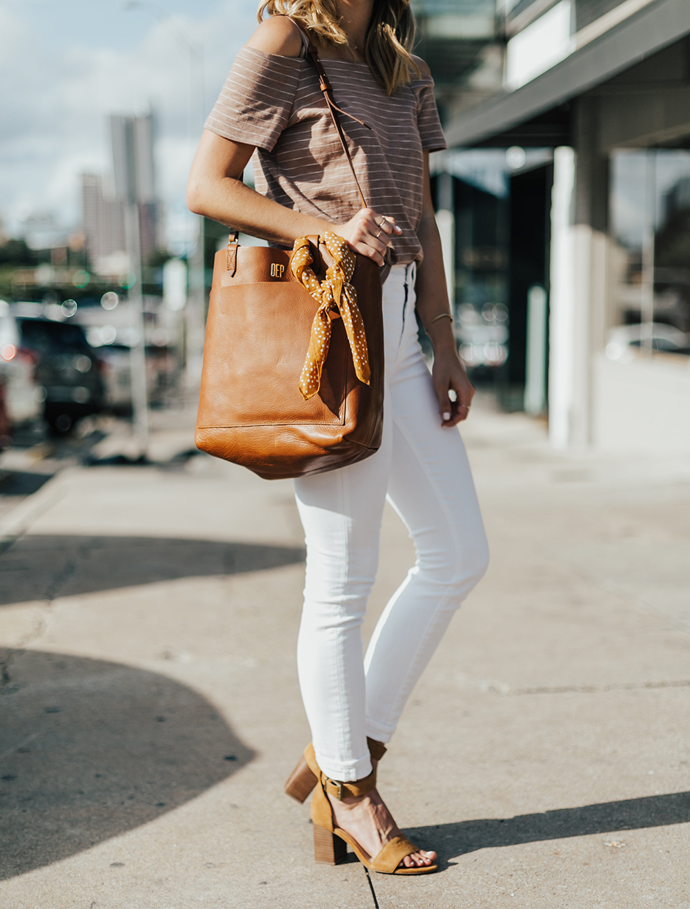 Must-Have Monogram Tote Bag - LivvyLand